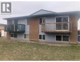 1905 23 Street N, Lethbridge, Alberta