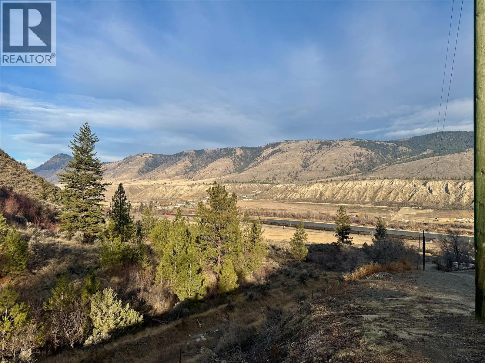 4395 Trans Canada E Highway Unit# 32, Kamloops, British Columbia V2C 4S4 - Photo 3 - 10374100