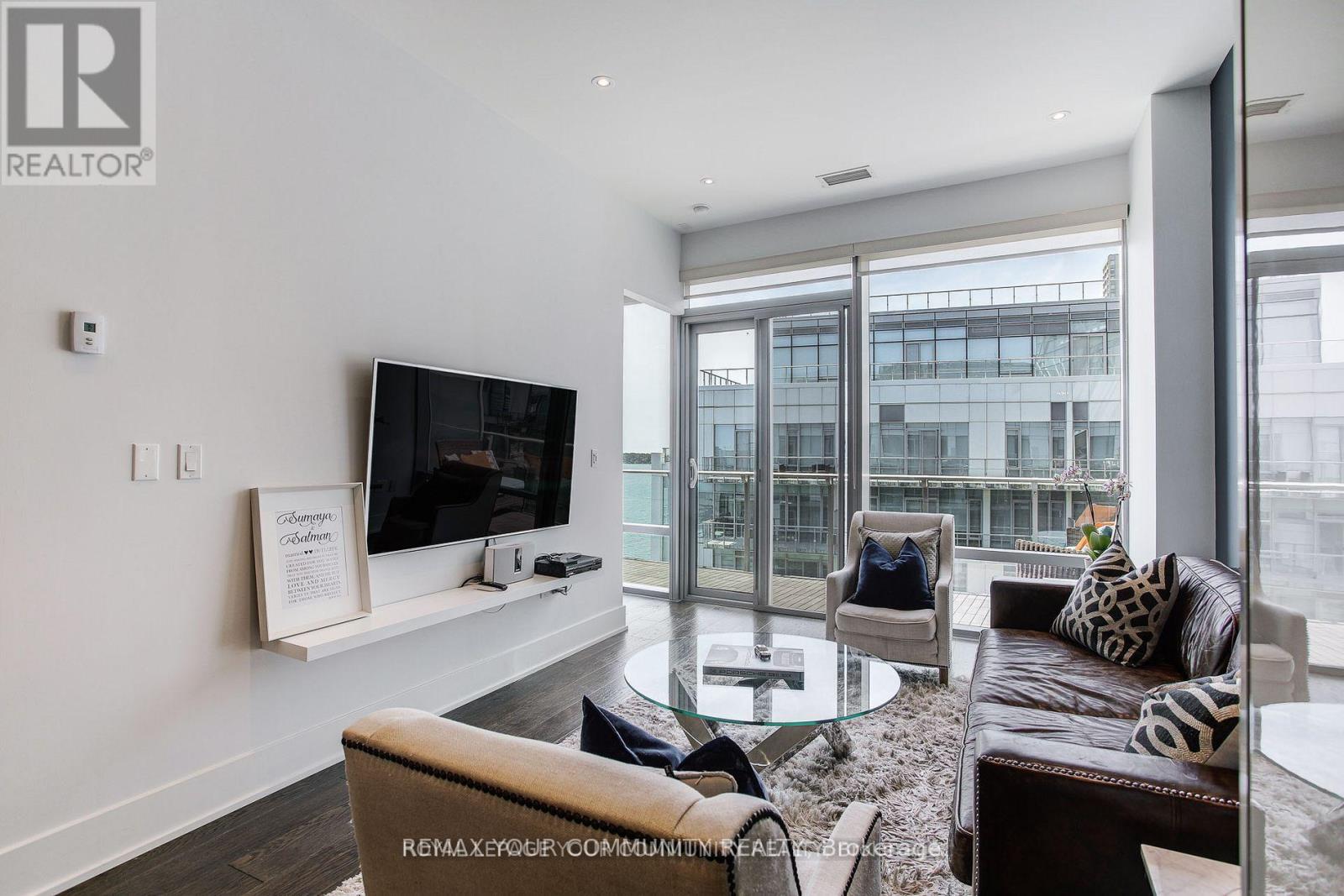 1109 - 39 Queens Quay E, Toronto, Ontario  M5E 0A5 - Photo 13 - C12742950