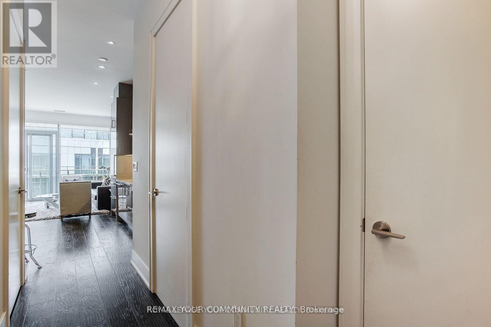 1109 - 39 Queens Quay E, Toronto, Ontario  M5E 0A5 - Photo 8 - C12742950