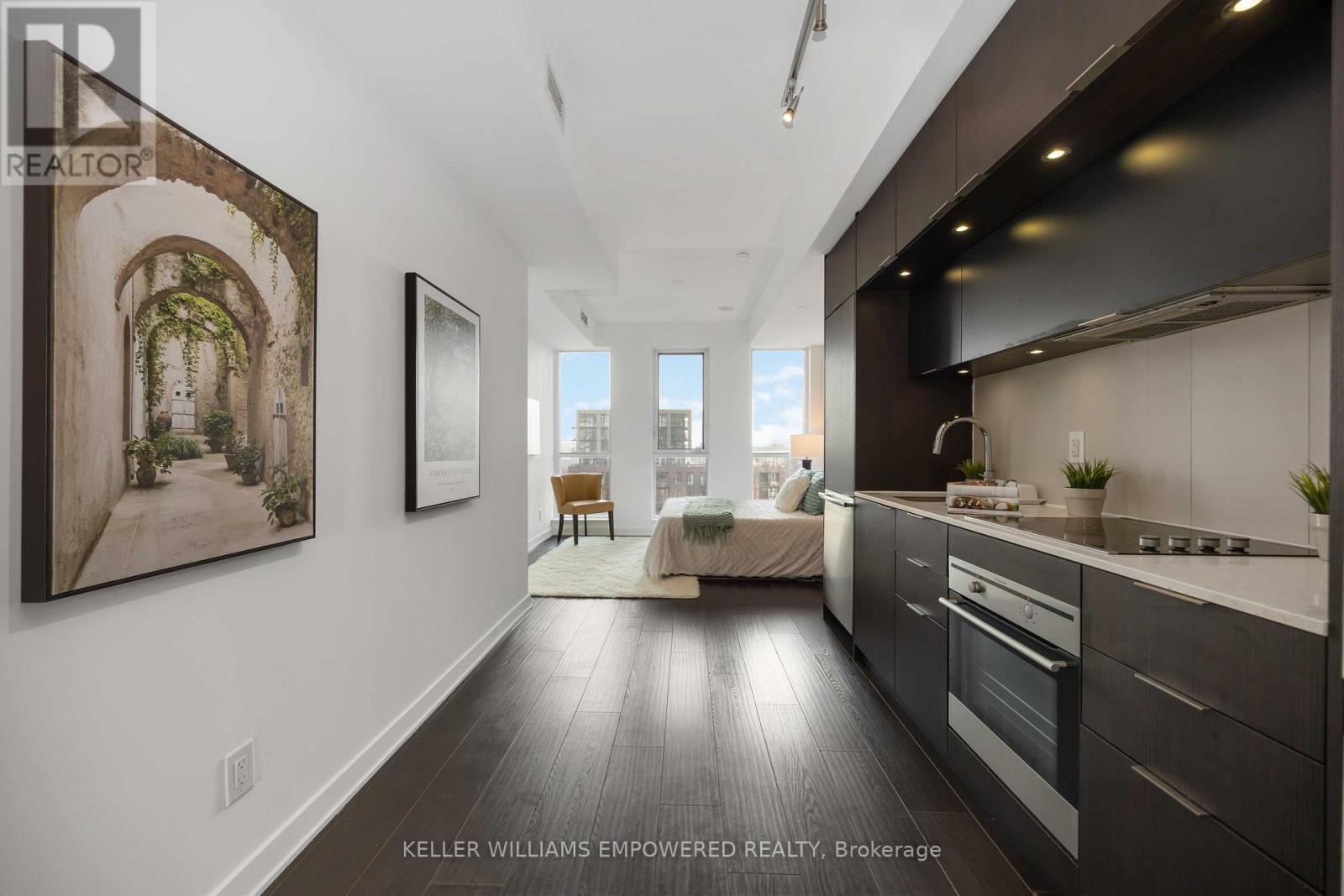 1005 - 170 Sumach Street, Toronto, Ontario  M5A 0C3 - Photo 9 - C12742968