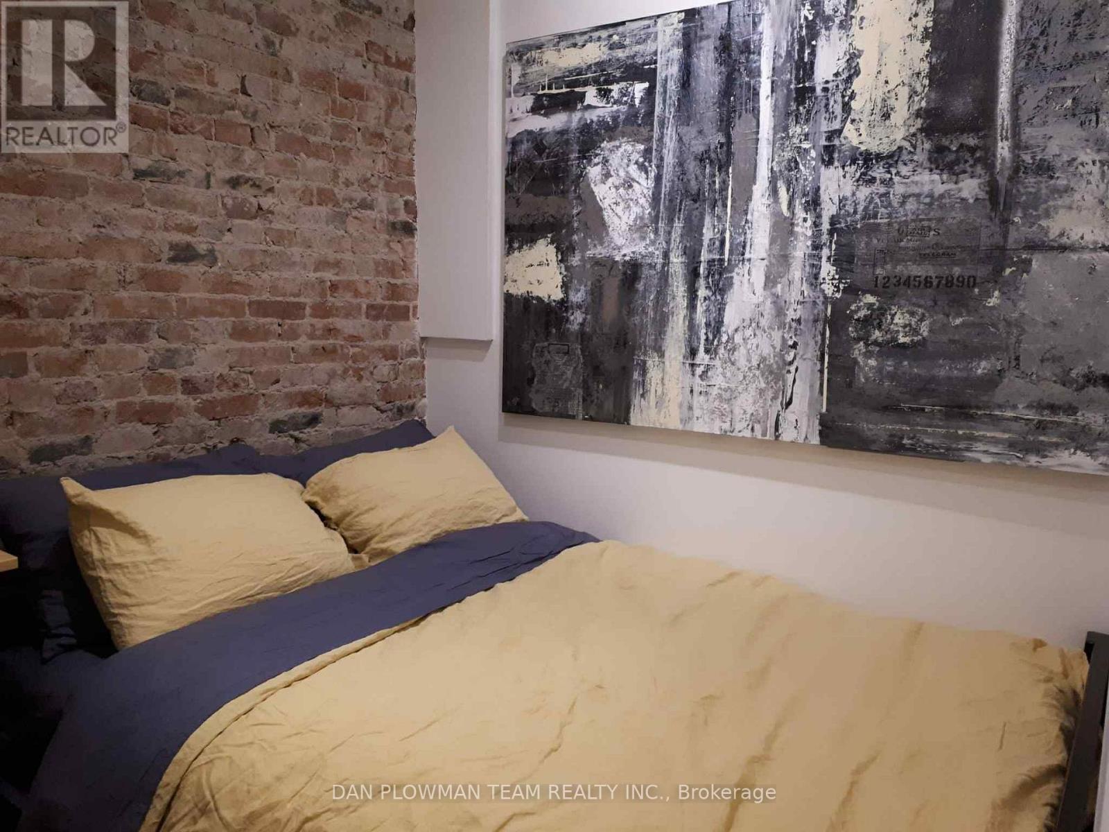 307 - 8 Simcoe Street N, Oshawa, Ontario  L1G 4R8 - Photo 4 - E12743030