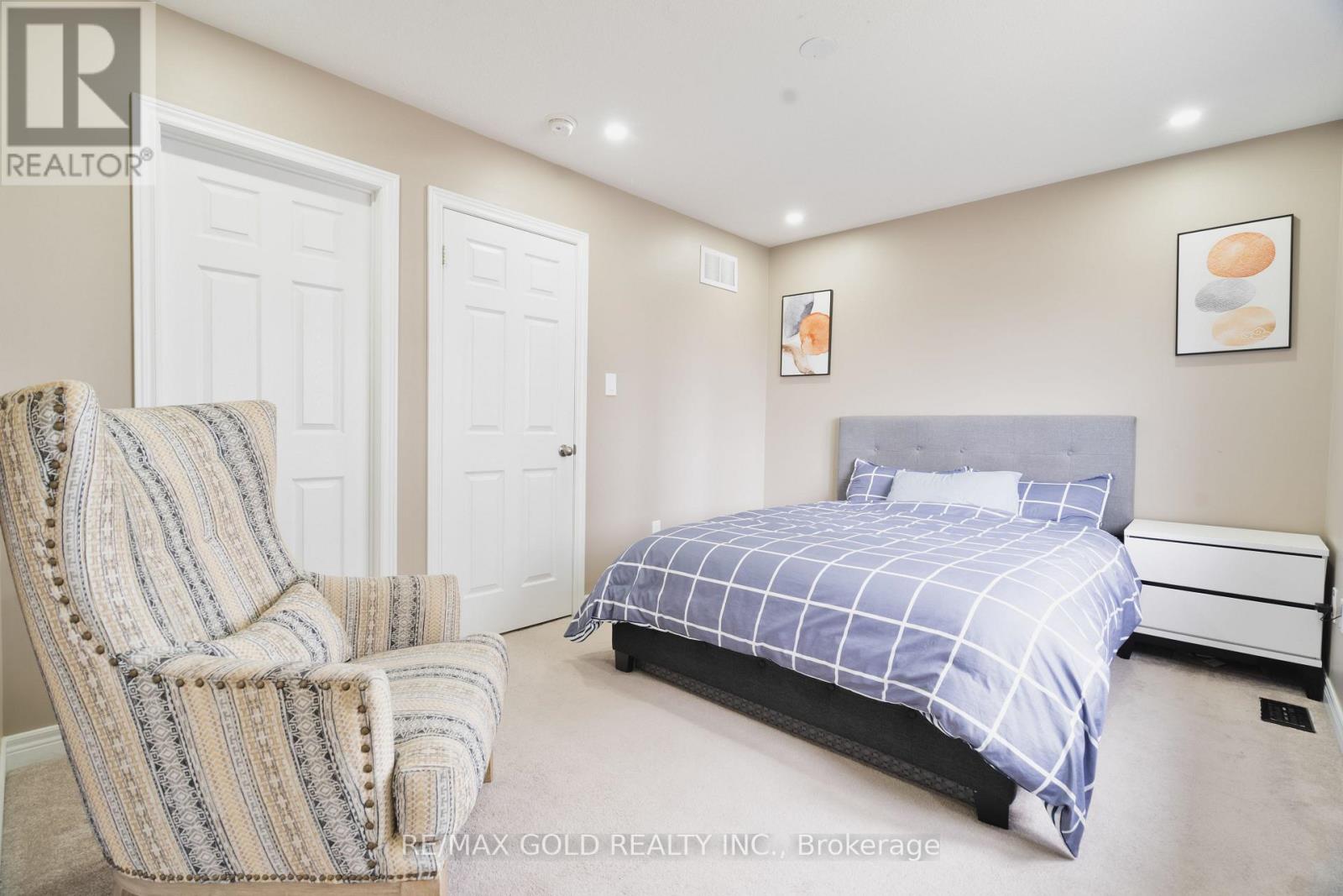 56 Snelgrove Crescent, Barrie (West Bayfield), Ontario  L4N 6R6 - Photo 11 - S12742940