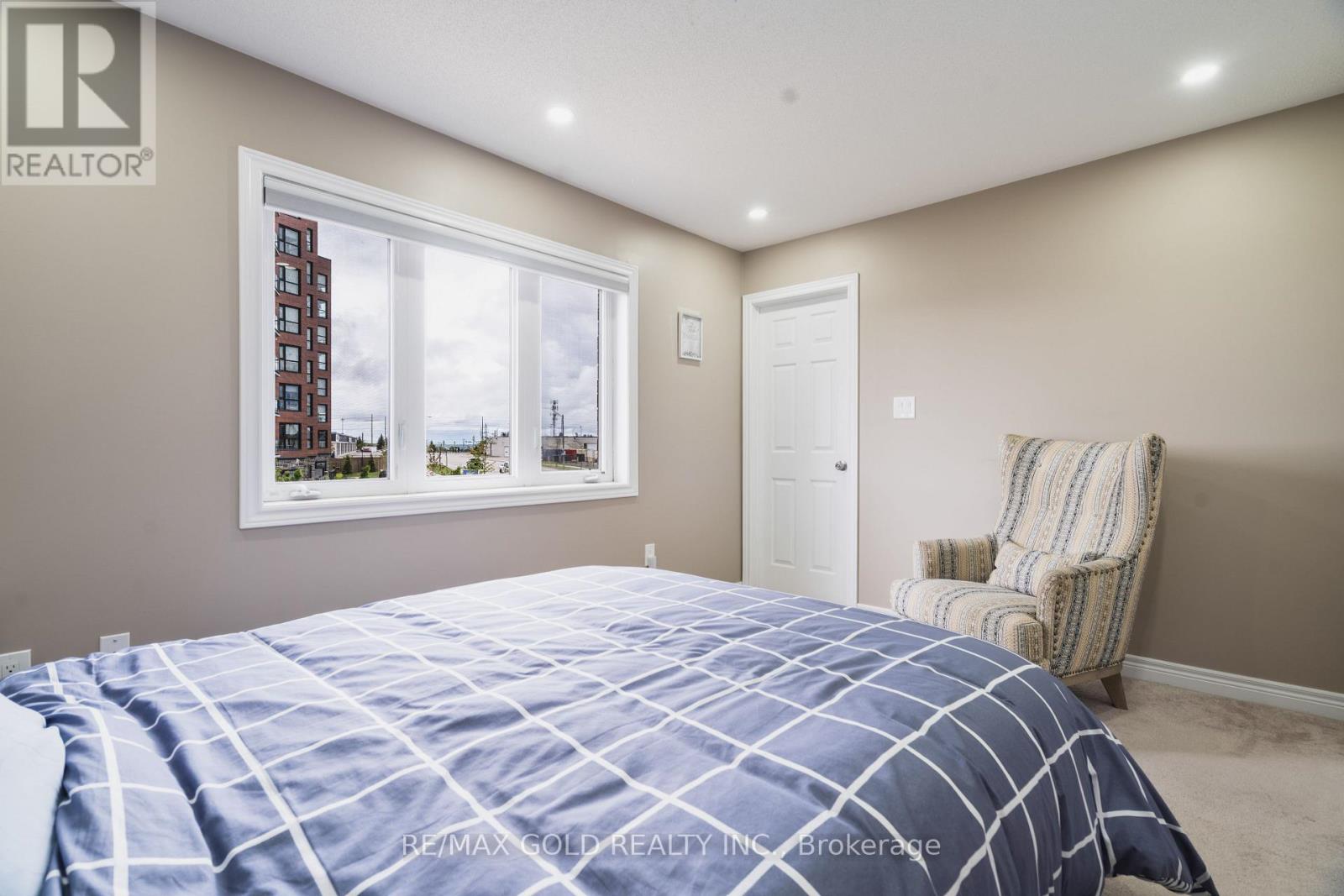 56 Snelgrove Crescent, Barrie (West Bayfield), Ontario  L4N 6R6 - Photo 12 - S12742940