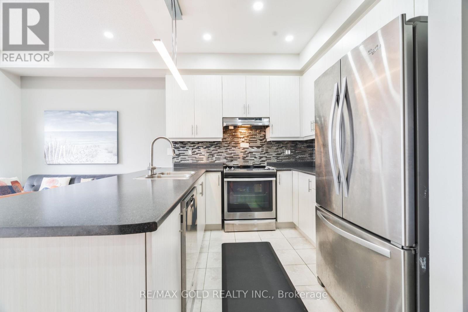 56 Snelgrove Crescent, Barrie (West Bayfield), Ontario  L4N 6R6 - Photo 9 - S12742940