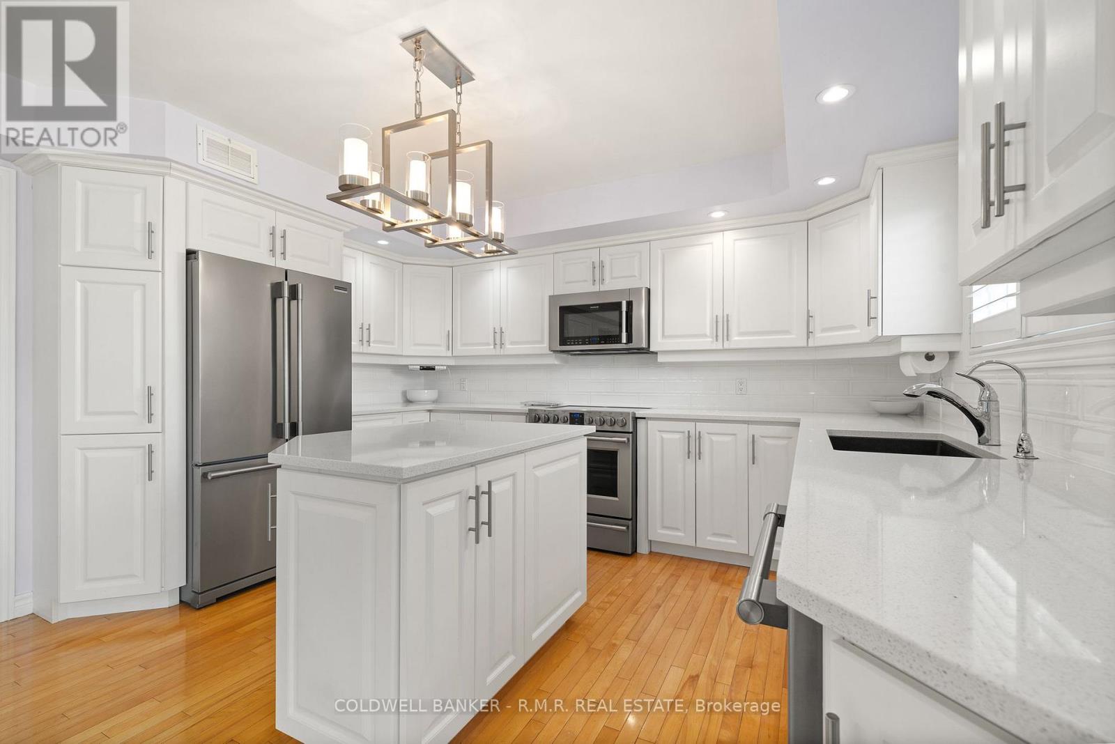 33 Lindway Place, Kawartha Lakes, Ontario  K9V 5S9 - Photo 19 - X12402101