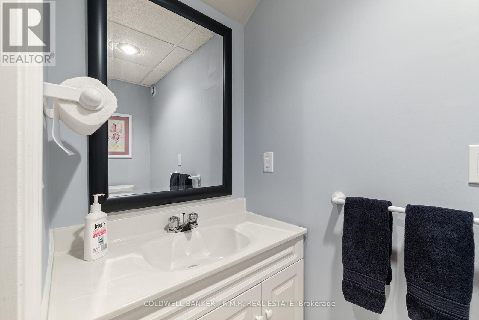 33 Lindway Place, Kawartha Lakes, Ontario  K9V 5S9 - Photo 47 - X12402101