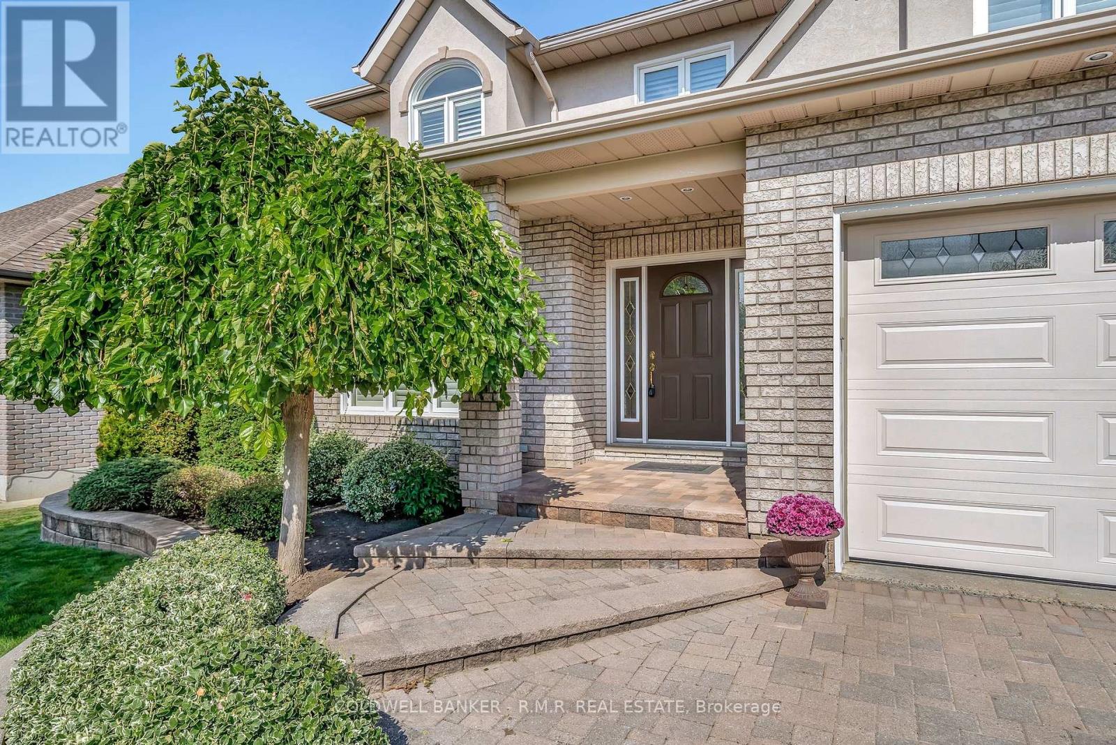 33 Lindway Place, Kawartha Lakes, Ontario  K9V 5S9 - Photo 9 - X12402101