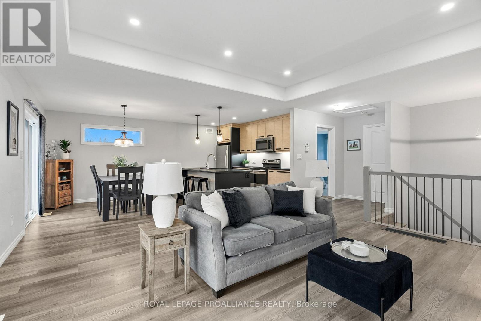 84 South George Street, Belleville, Ontario  K8N 3G9 - Photo 11 - X12737632