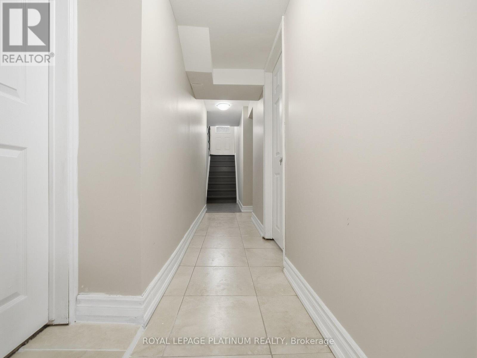 33 Campbell Drive, Brampton, Ontario  L6X 2H8 - Photo 23 - W12742516