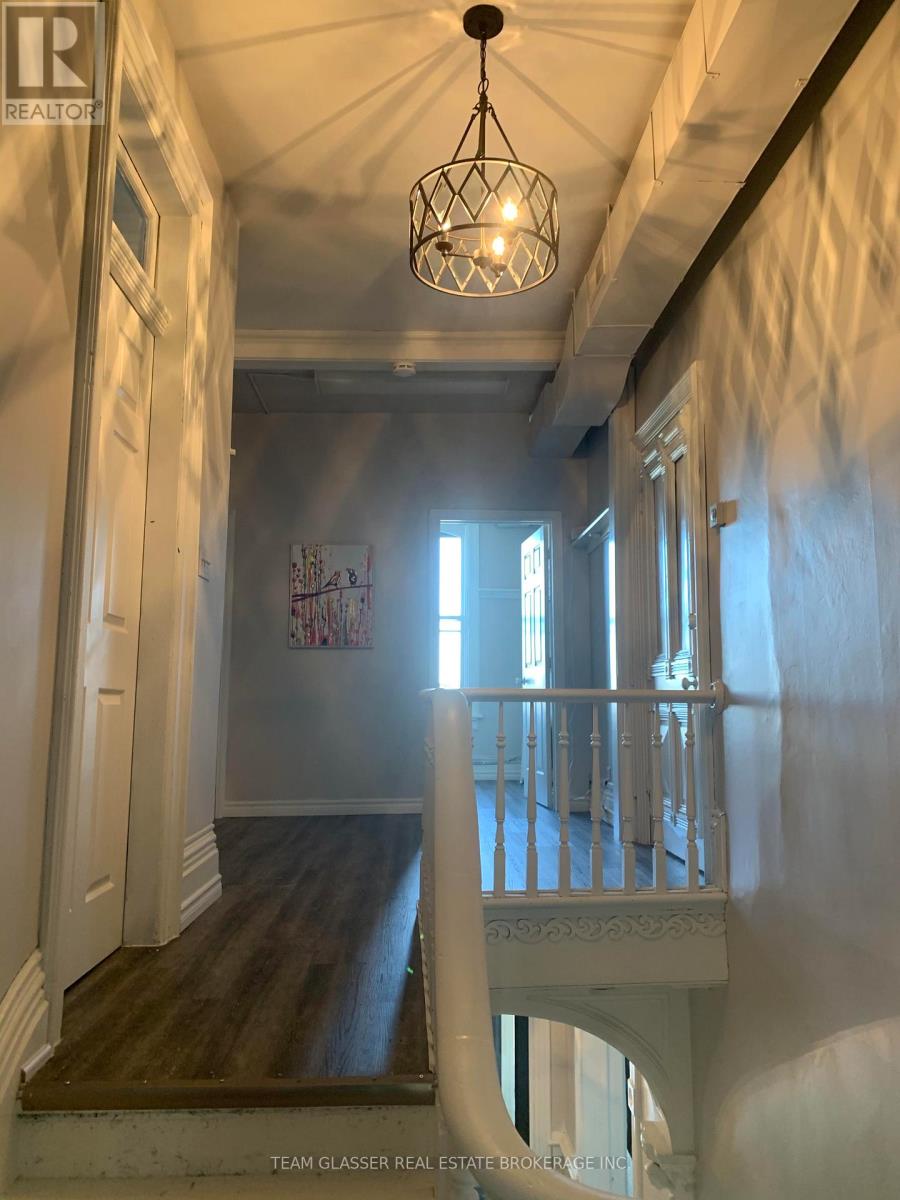 7 - 474 King Street, London East, Ontario  N6B 1T1 - Photo 4 - X12408196