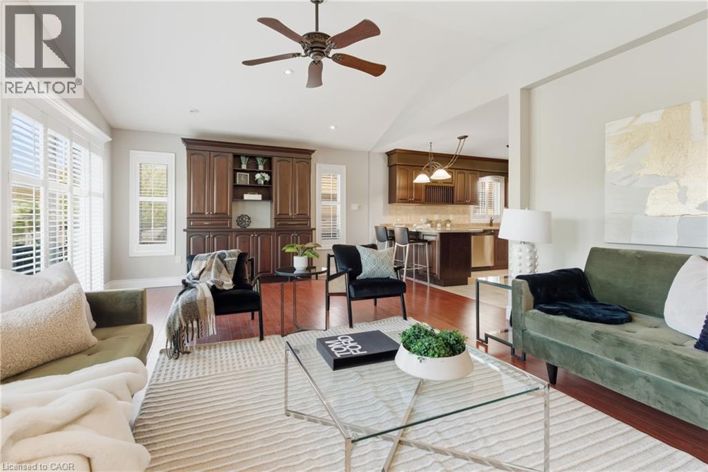 213 Dorchester Drive, Grimsby, Ontario  L3M 5K8 - Photo 12 - 40801837