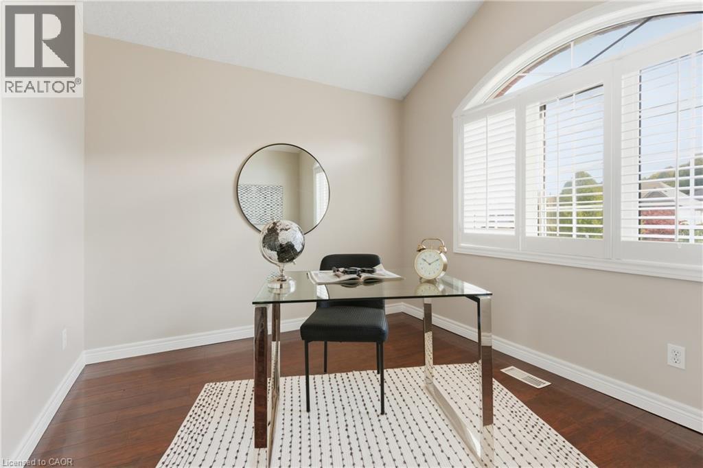 213 Dorchester Drive, Grimsby, Ontario  L3M 5K8 - Photo 16 - 40801837