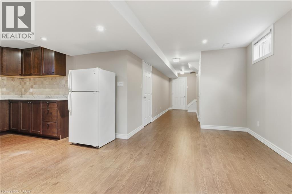 213 Dorchester Drive, Grimsby, Ontario  L3M 5K8 - Photo 27 - 40801837