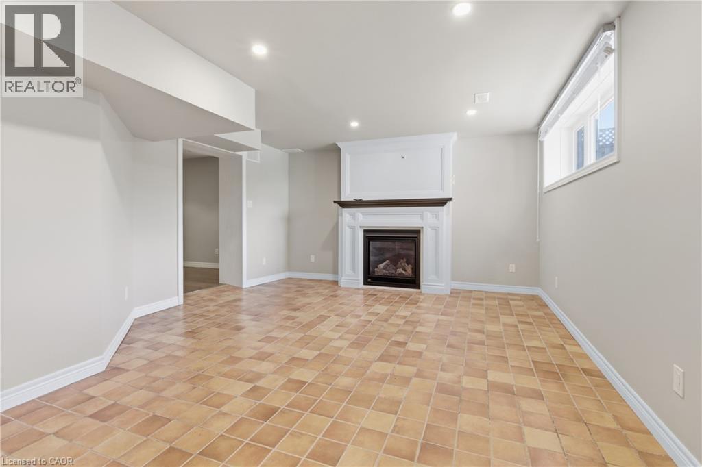 213 Dorchester Drive, Grimsby, Ontario  L3M 5K8 - Photo 33 - 40801837