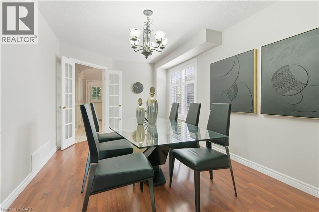 213 Dorchester Drive, Grimsby, Ontario  L3M 5K8 - Photo 4 - 40801837