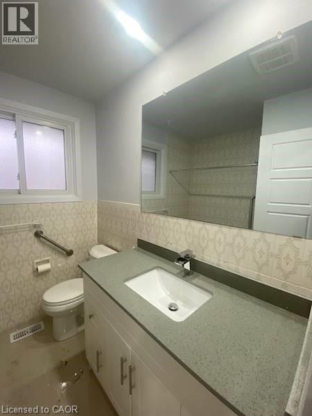 16 Gay Crescent Unit# Upper, Kitchener, Ontario  N2A 2C3 - Photo 3 - 40801191