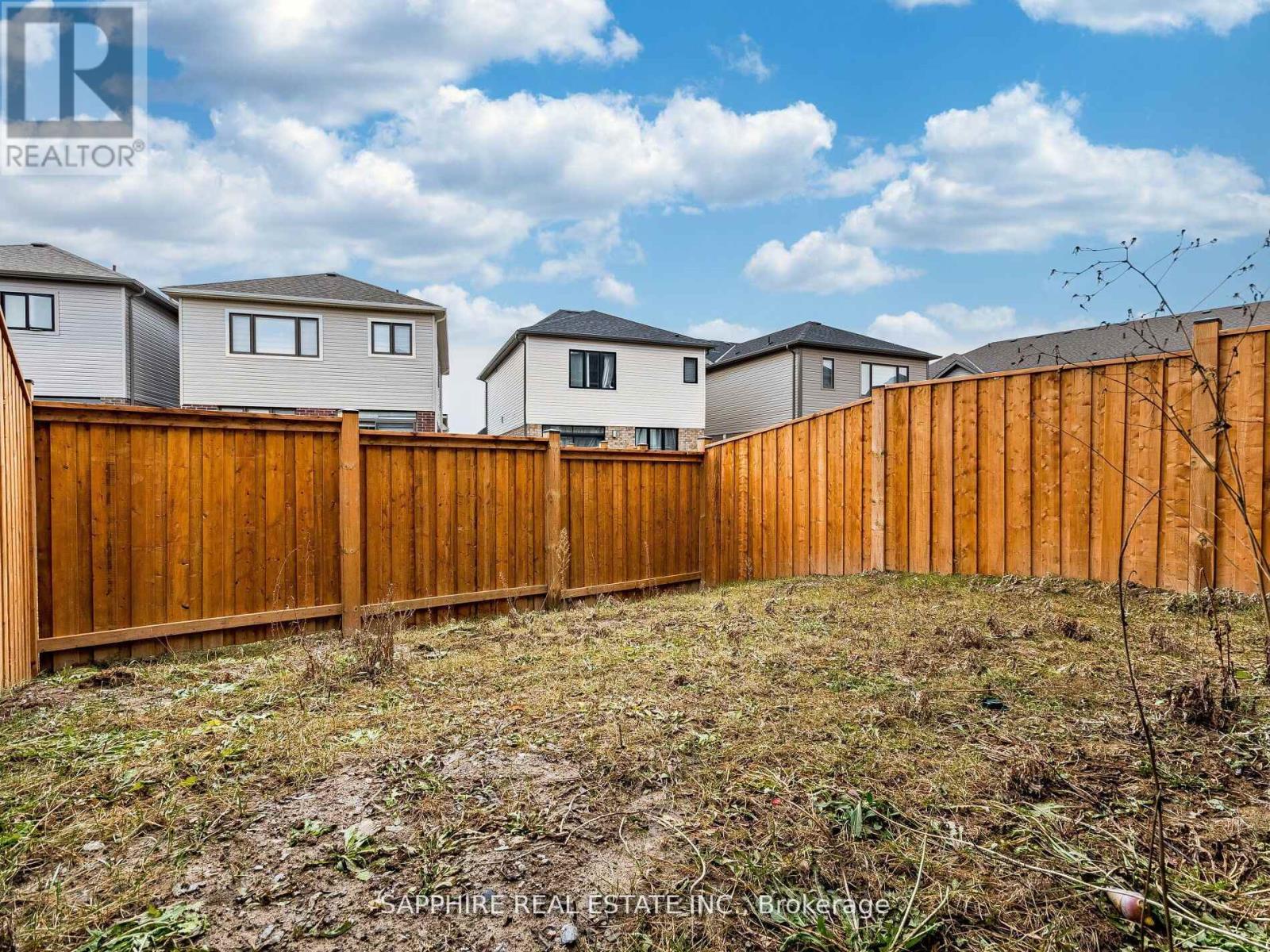 215 Provident Way, Hamilton, Ontario  L0R 1W0 - Photo 28 - X12740634