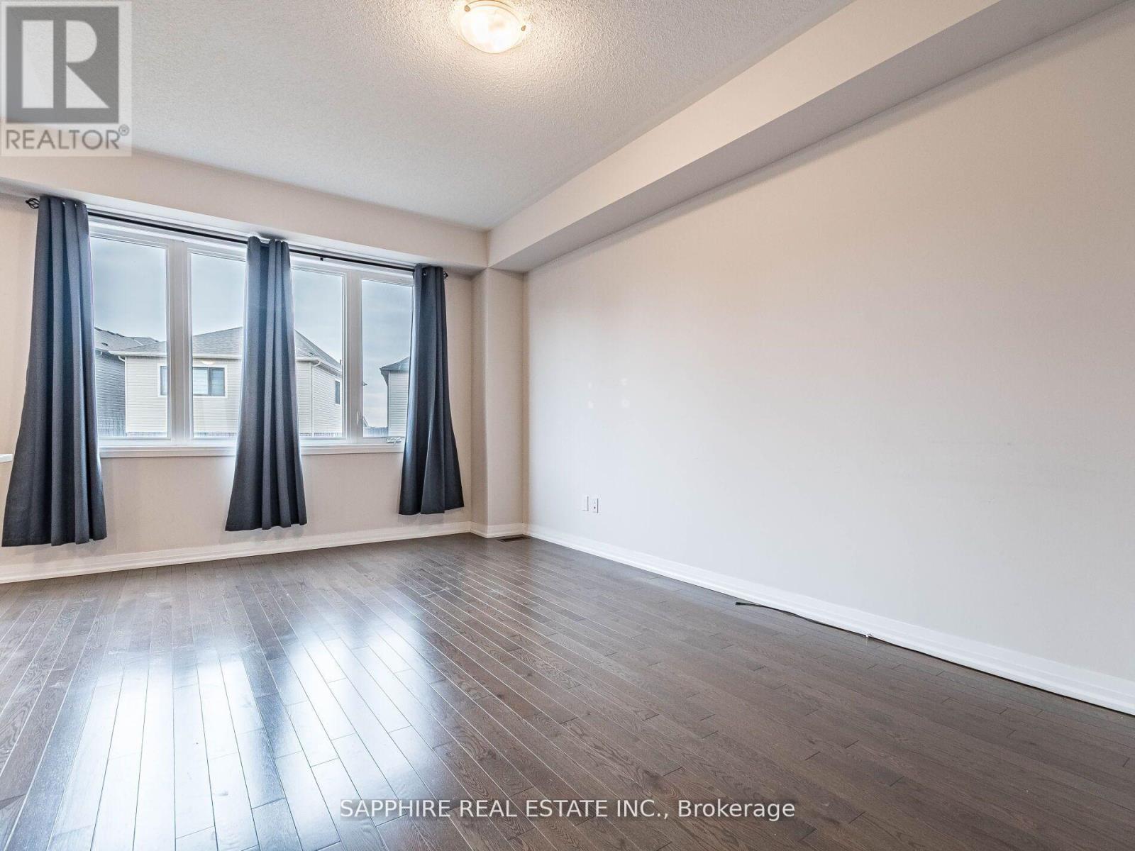 215 Provident Way, Hamilton, Ontario  L0R 1W0 - Photo 6 - X12740634