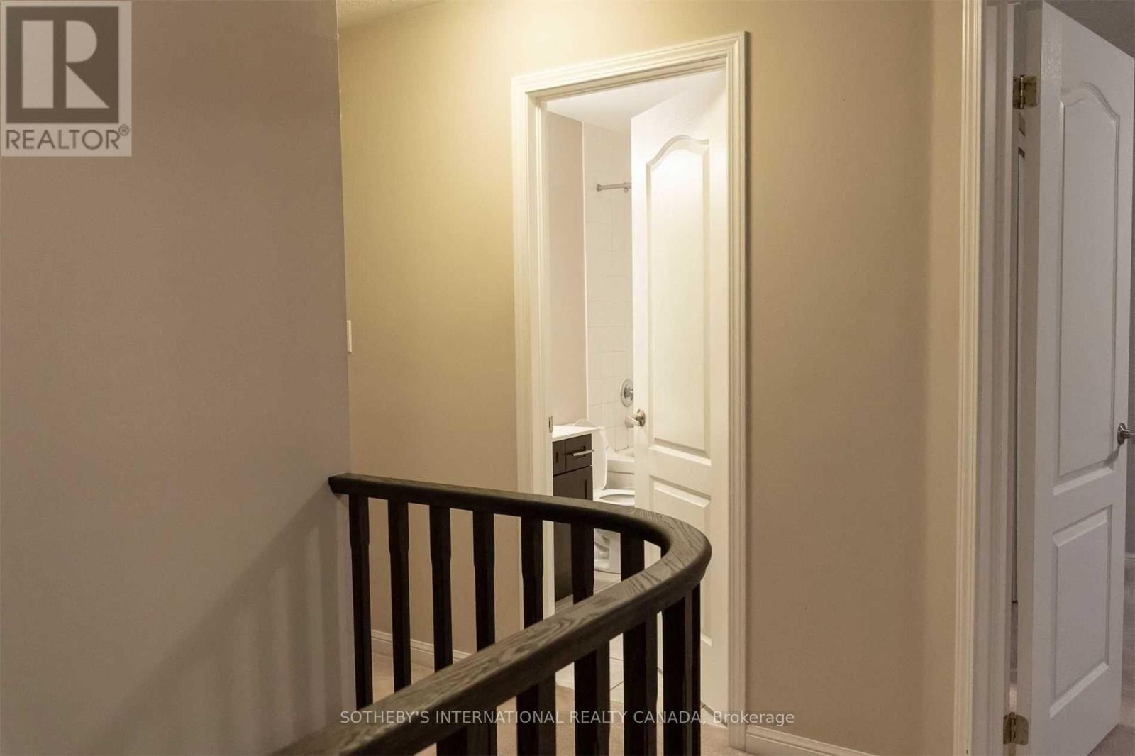 921 Raftis Crescent, Milton, Ontario  L9T 6Z2 - Photo 12 - W12742936