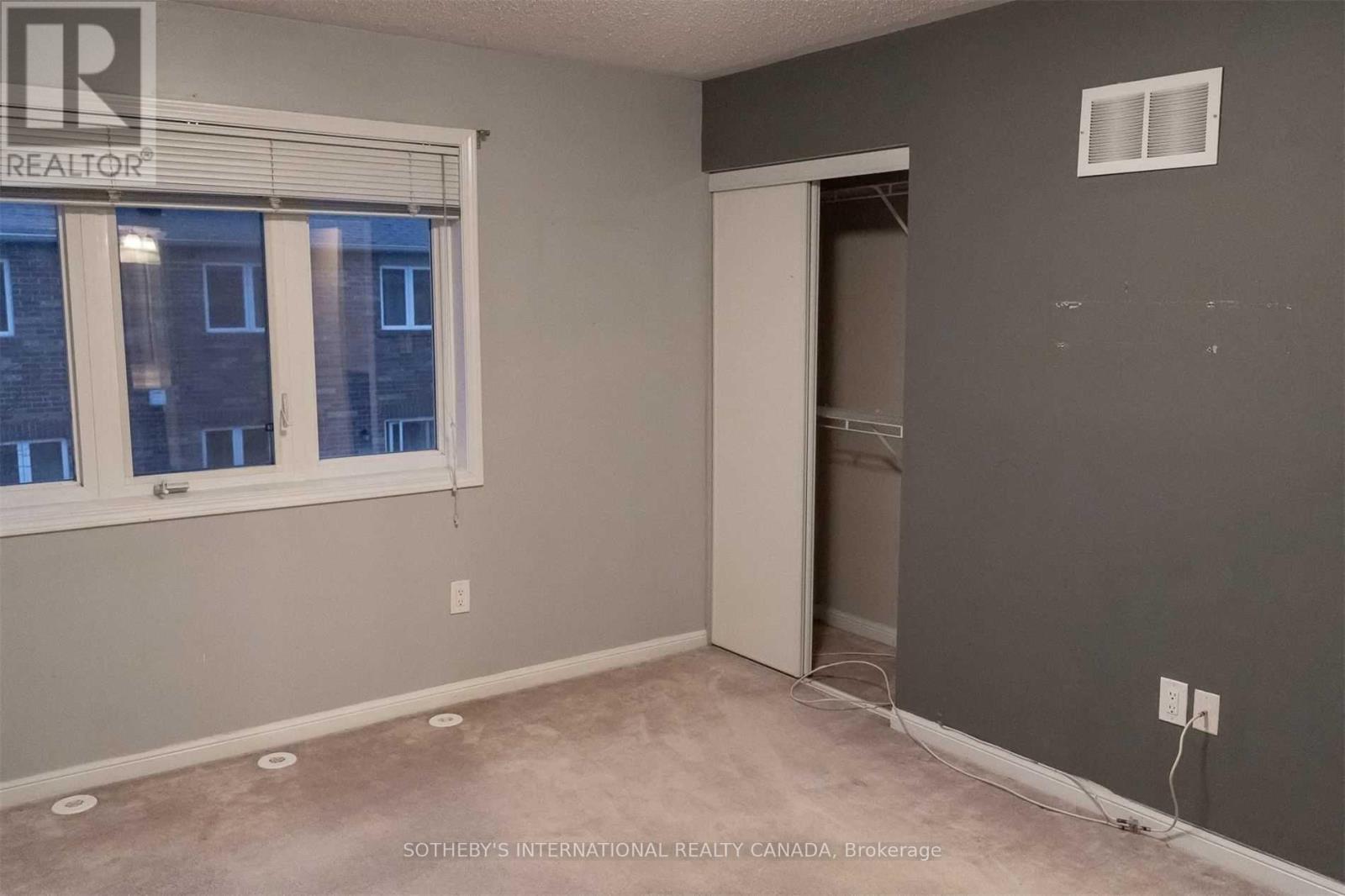 921 Raftis Crescent, Milton, Ontario  L9T 6Z2 - Photo 18 - W12742936