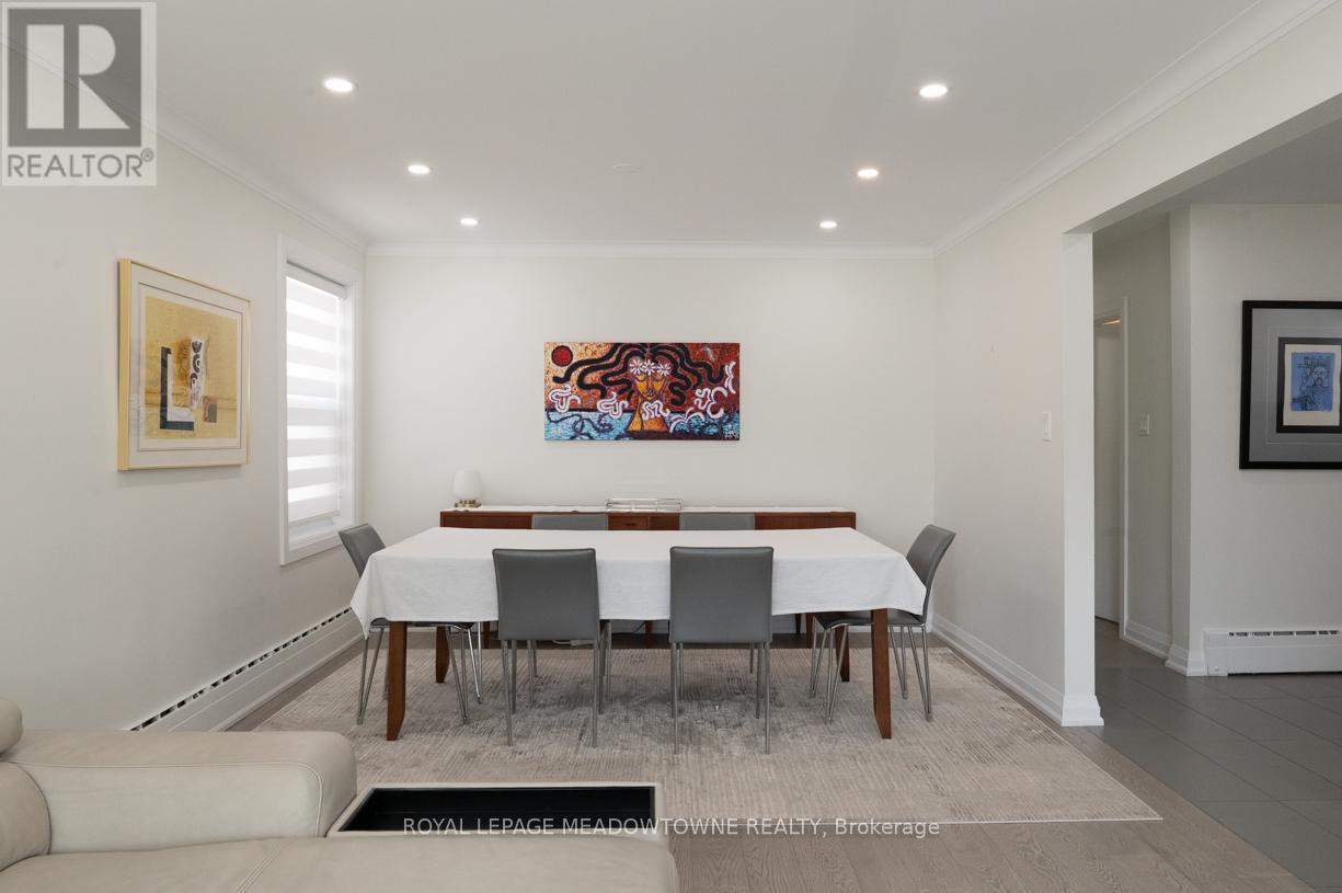 2 - 33 Broadview Avenue, Mississauga, Ontario  L5H 2S8 - Photo 7 - W12742994