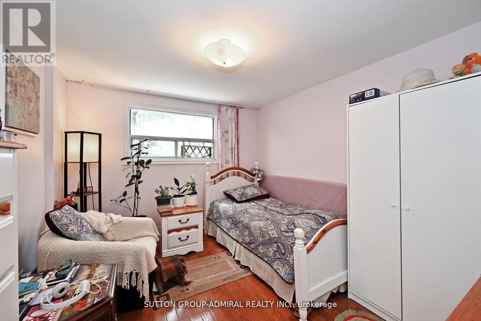 47 Tobermory Drive, Toronto, Ontario  M3N 2R4 - Photo 21 - W12743000