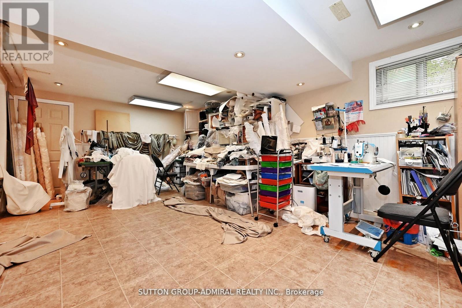 47 Tobermory Drive, Toronto, Ontario  M3N 2R4 - Photo 24 - W12743000