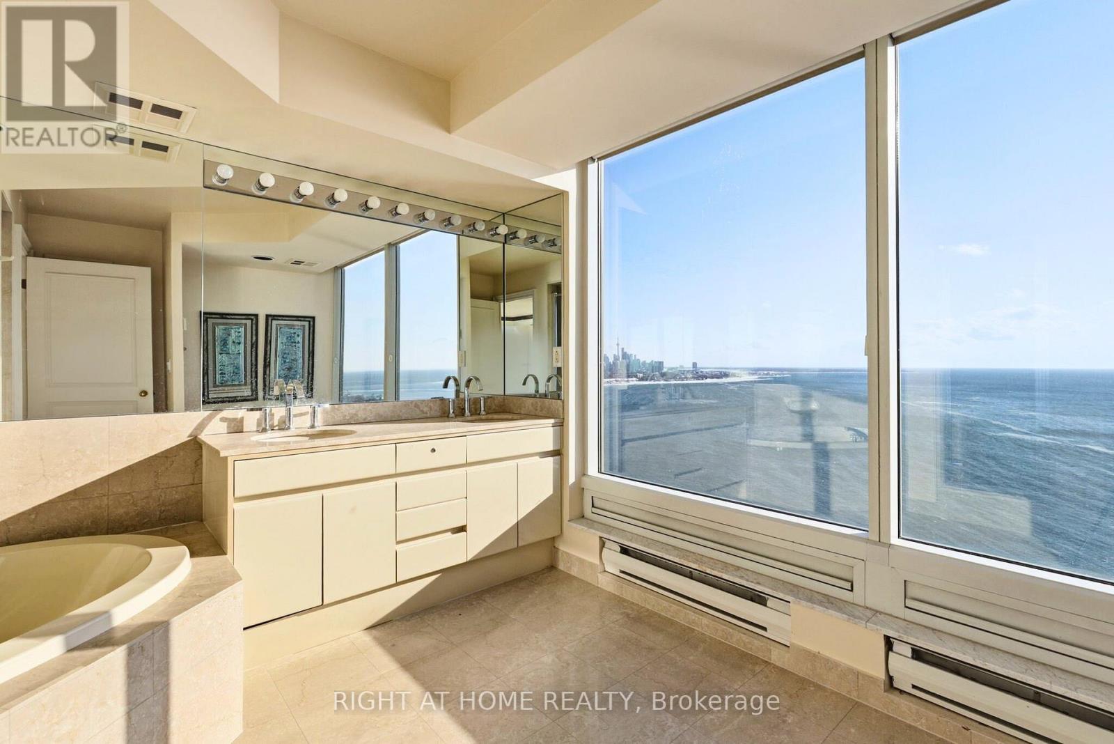 3203 - 1 Palace Pier Court, Toronto, Ontario  M8V 3W9 - Photo 18 - W12743034