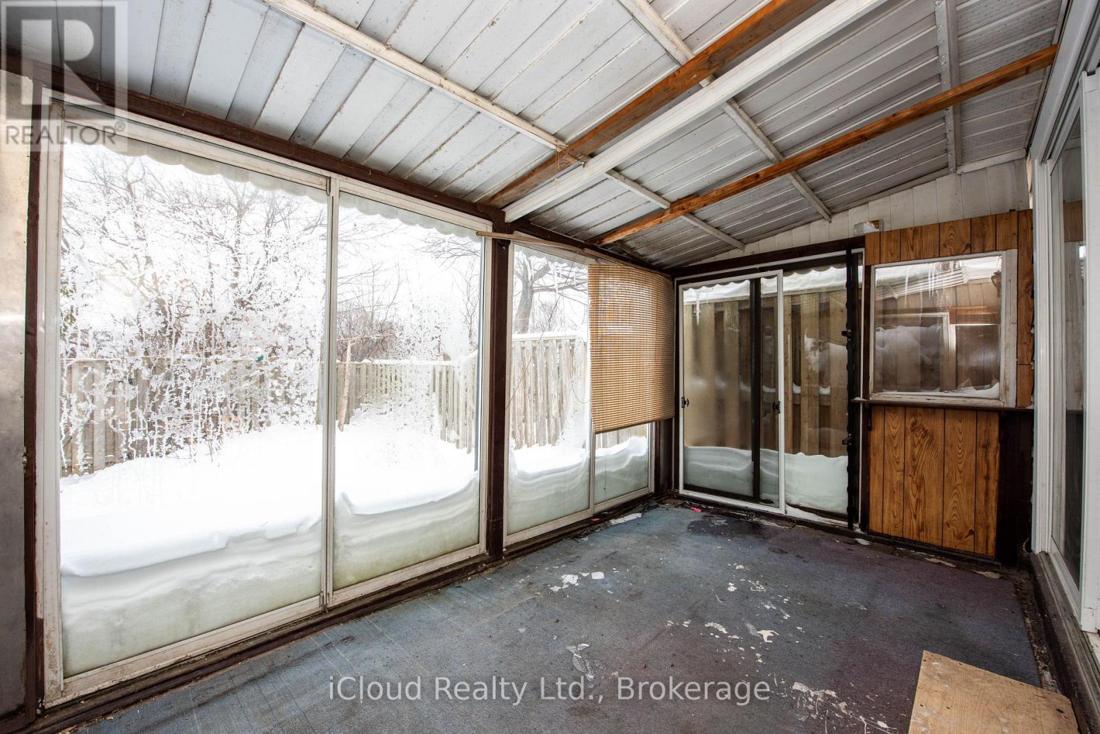 82 Griselda Crescent, Brampton, Ontario  L6S 1M3 - Photo 25 - W12743066