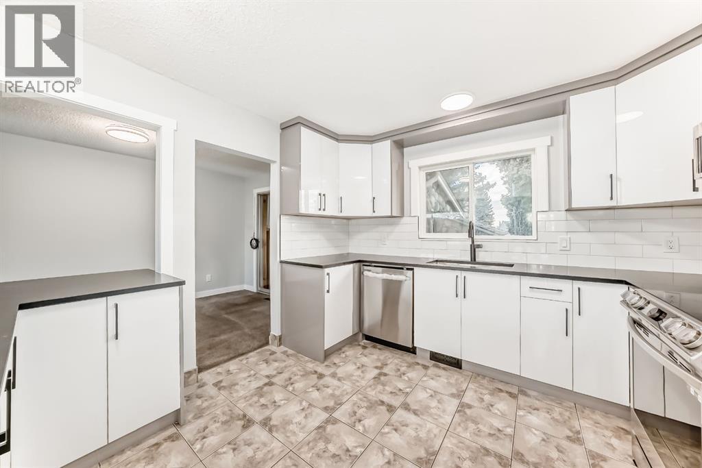 644 Rundleville Place Ne, Calgary, Alberta  T1Y 2S4 - Photo 5 - A2281262