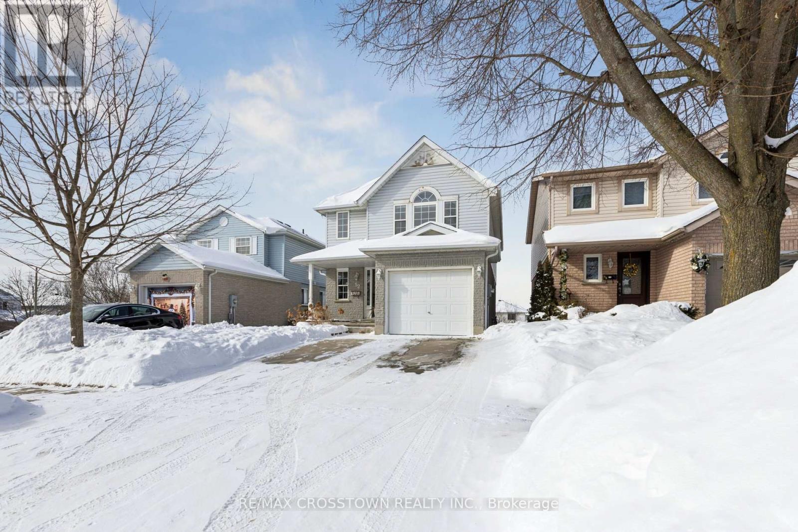 52 Gibb Street, Cambridge, Ontario  N3C 4C2 - Photo 2 - X12741412