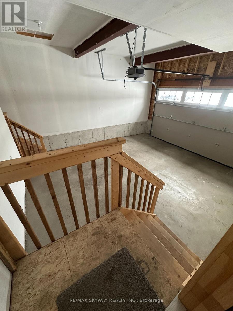 163 Stonebrook Way, Grey Highlands, Ontario  N0C 1H0 - Photo 7 - X12742984