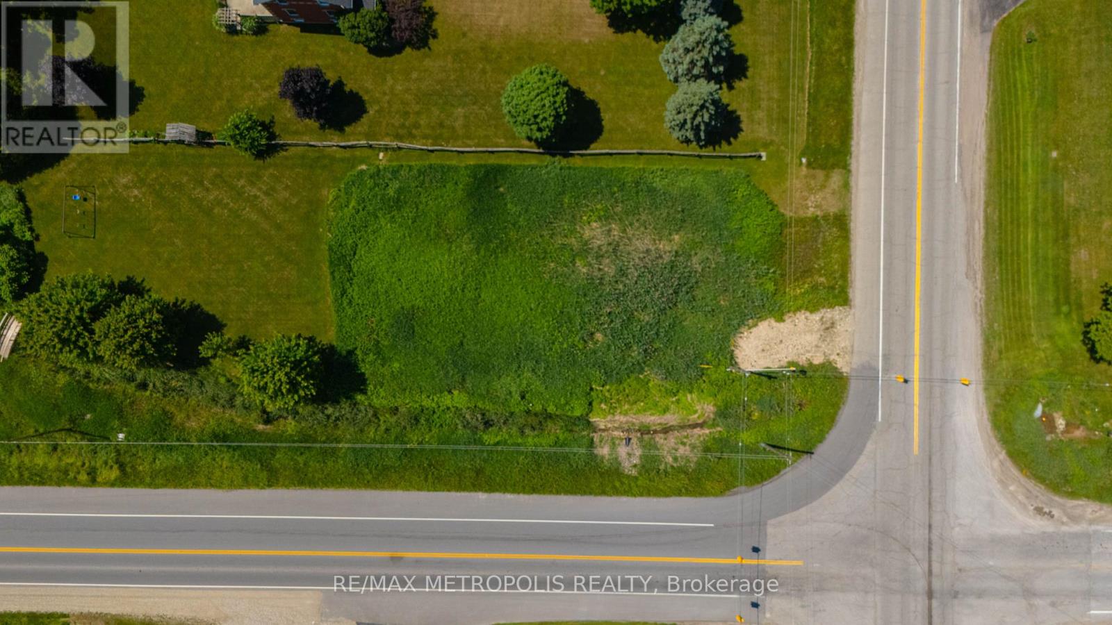 7462 WELLINGTON 11 ROAD, Mapleton, Ontario