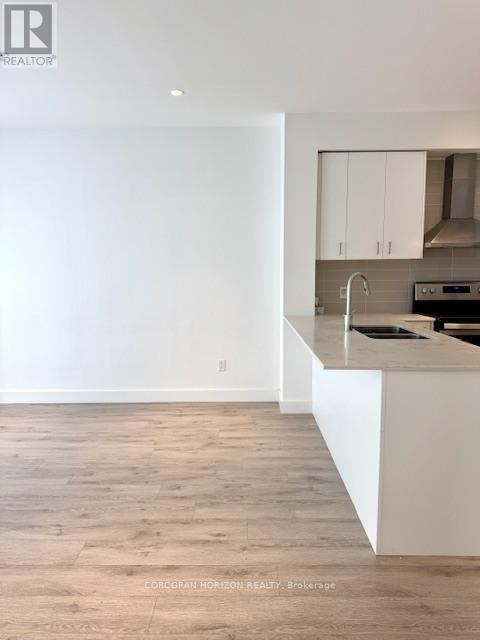 1206 - 15 Glebe Street, Cambridge, Ontario  N1S 0C3 - Photo 7 - X12743052