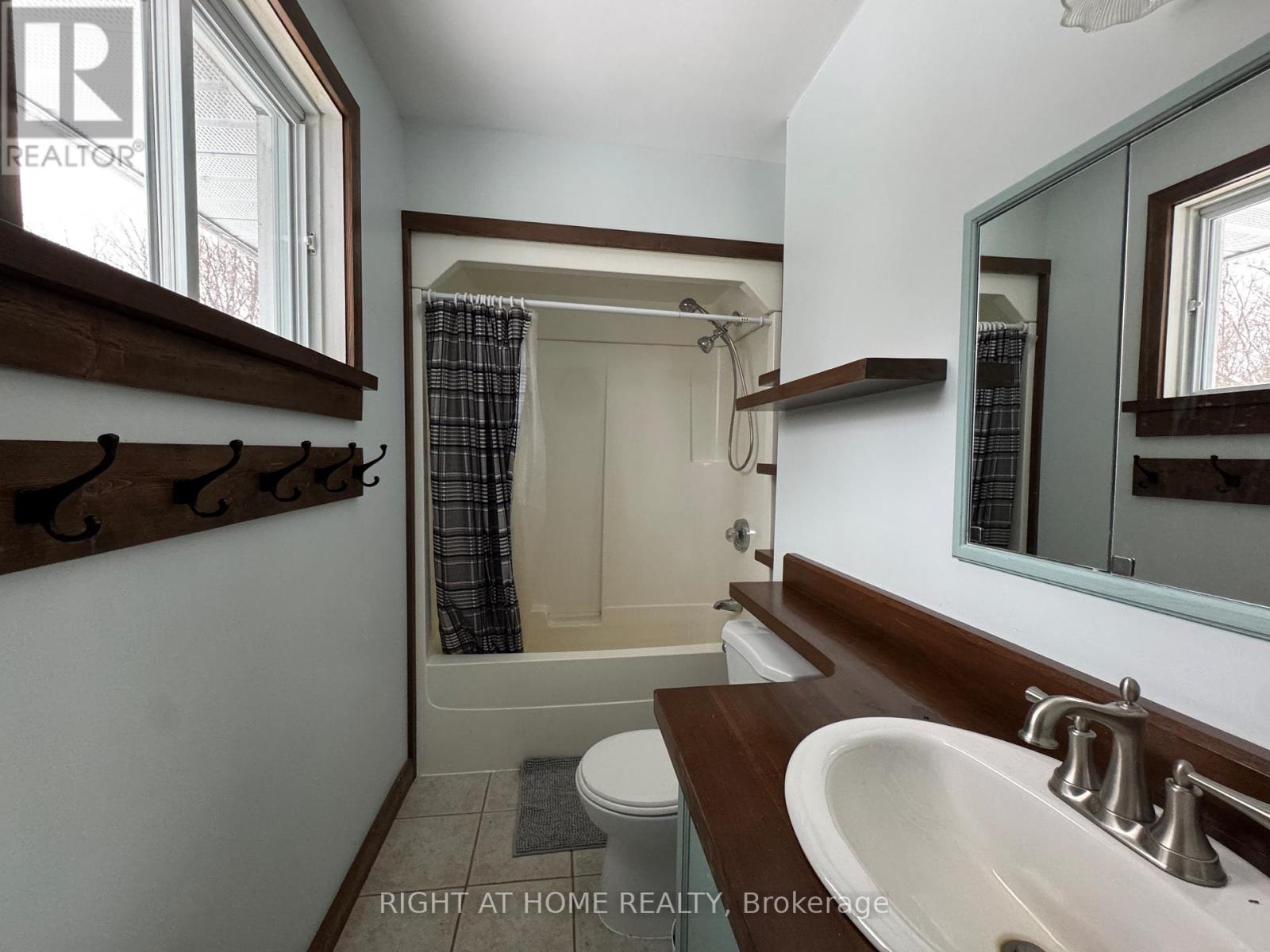 67 Bridgedale Crescent, Huntsville, Ontario  P0B 1L0 - Photo 24 - X12743080