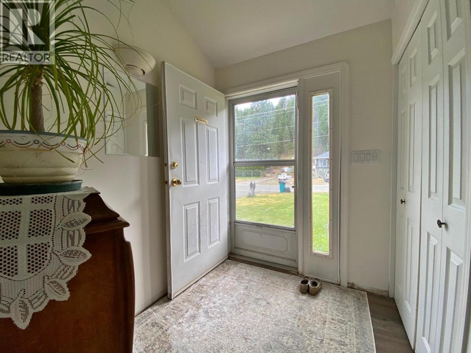 4713 Birch Lane, Barriere, British Columbia  V0E 1E0 - Photo 15 - 10374340