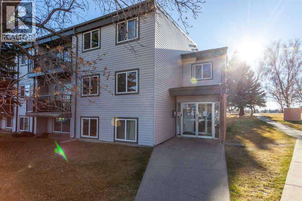 207B, 295 Columbia Boulevard W, Lethbridge, Alberta