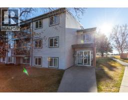 207B, 295 Columbia Boulevard W, Lethbridge, Alberta