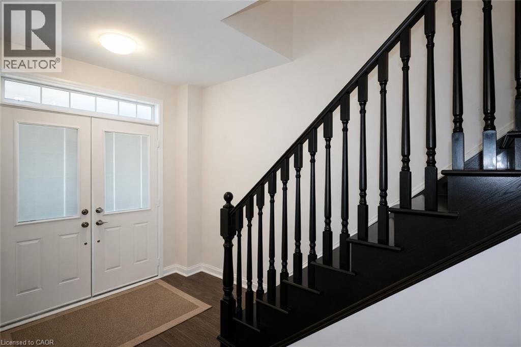 2019 Trawden Way Unit# 17, Oakville, Ontario  L6M 0M3 - Photo 2 - 40799830