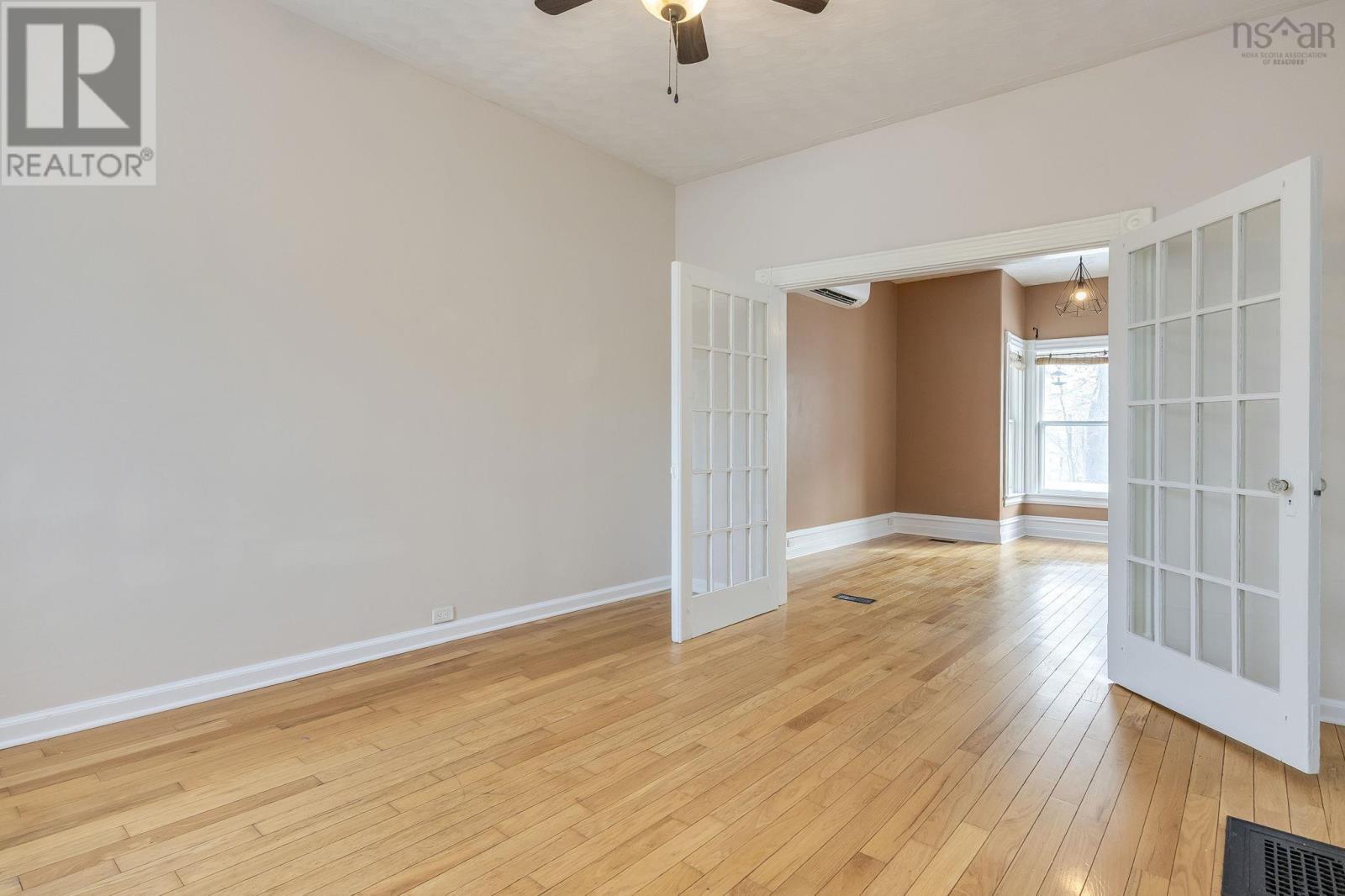 204 Victoria Street, Windsor, Nova Scotia  B0N 2T0 - Photo 16 - 202601790