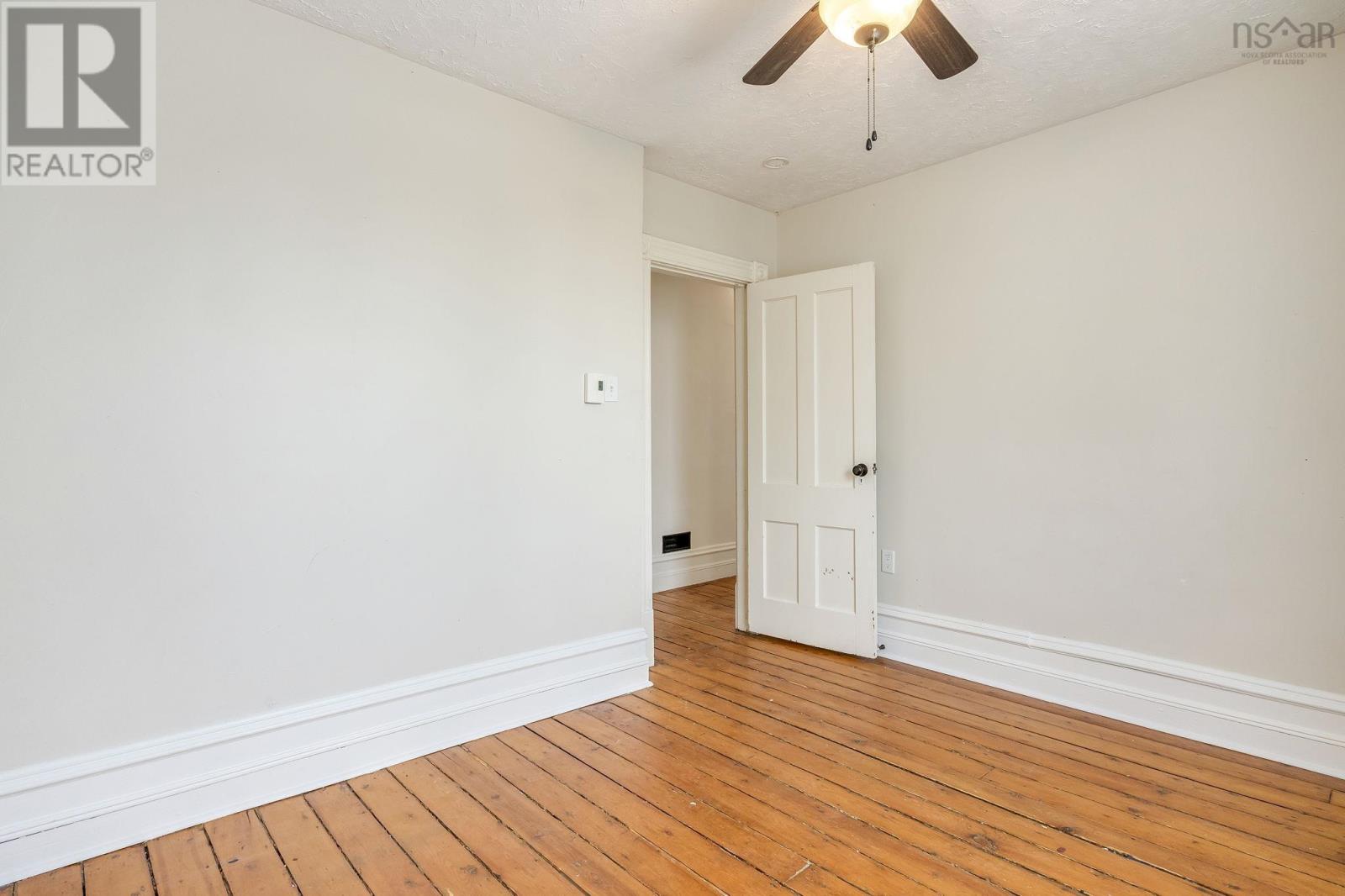 204 Victoria Street, Windsor, Nova Scotia  B0N 2T0 - Photo 29 - 202601790