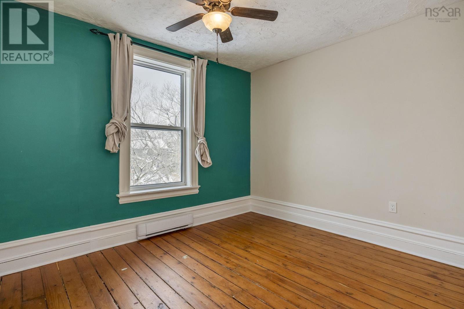 204 Victoria Street, Windsor, Nova Scotia  B0N 2T0 - Photo 37 - 202601790