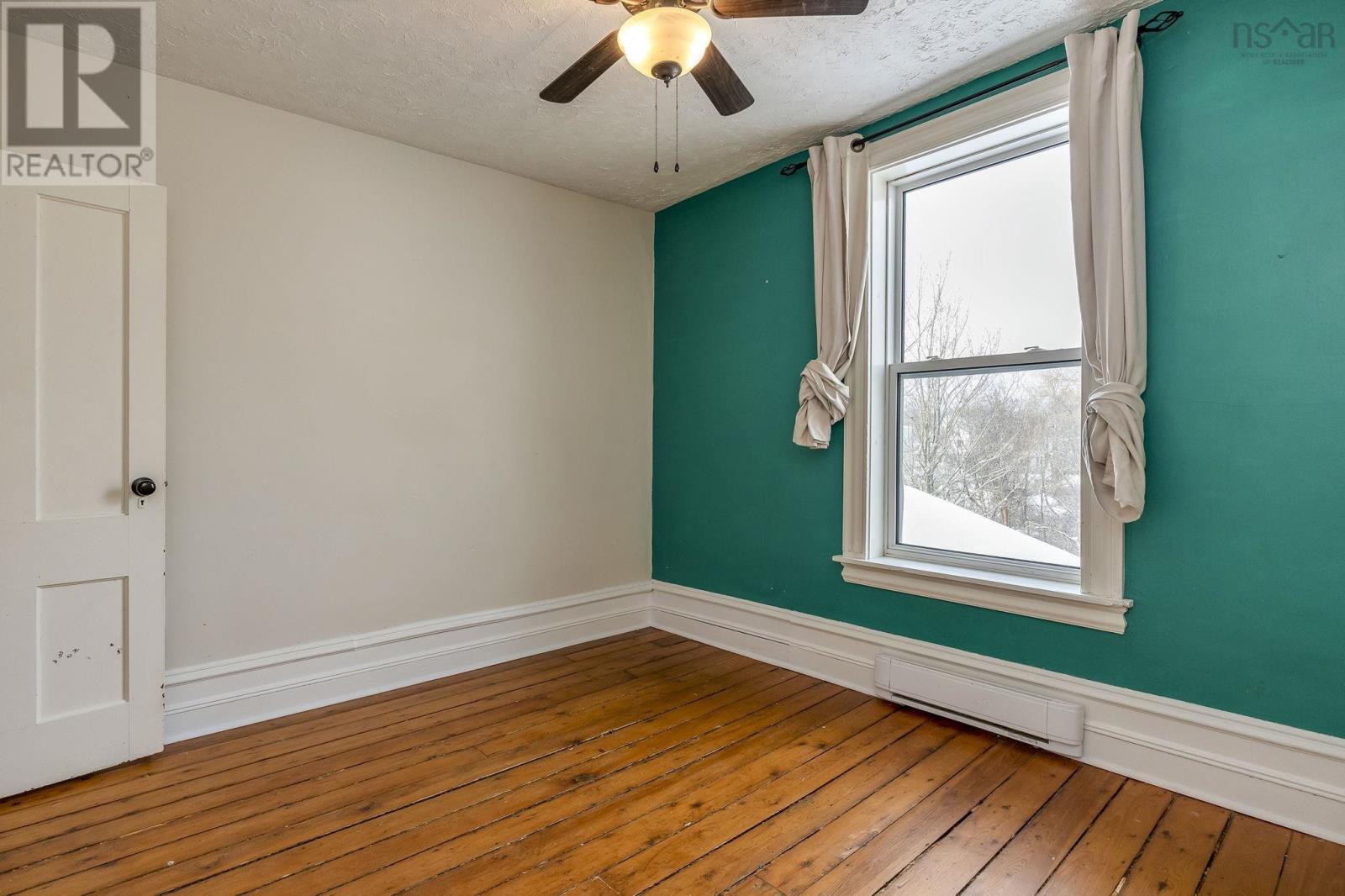 204 Victoria Street, Windsor, Nova Scotia  B0N 2T0 - Photo 38 - 202601790