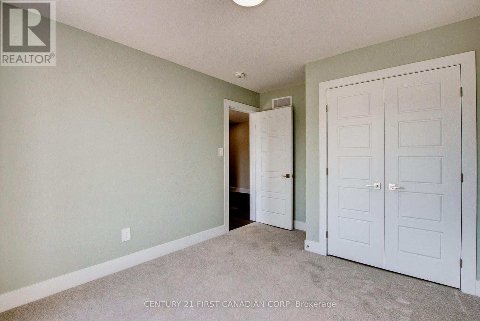 100 Aspen Circle, Thames Centre, Ontario  N0M 2P0 - Photo 32 - X12743136