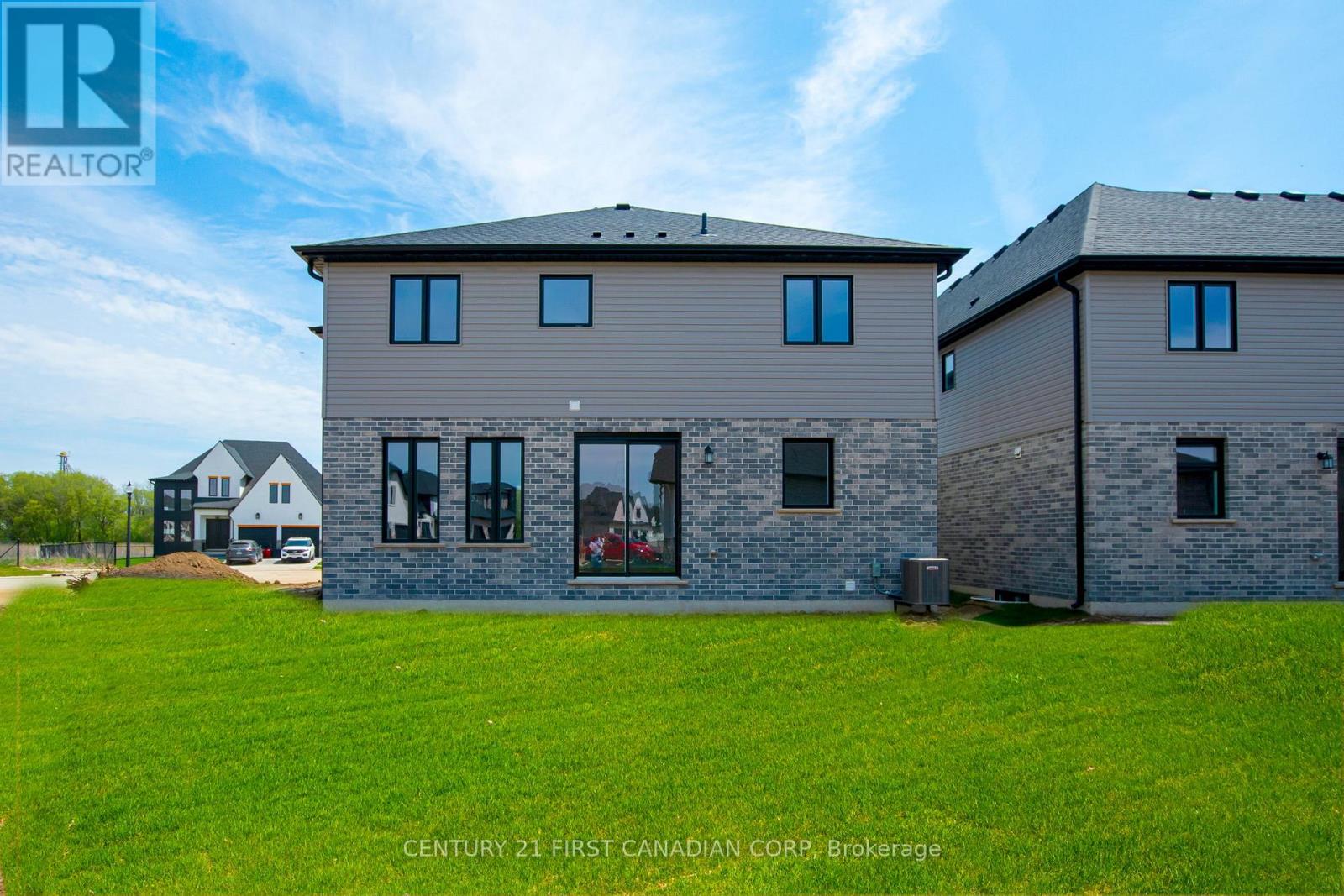 100 Aspen Circle, Thames Centre, Ontario  N0M 2P0 - Photo 39 - X12743136