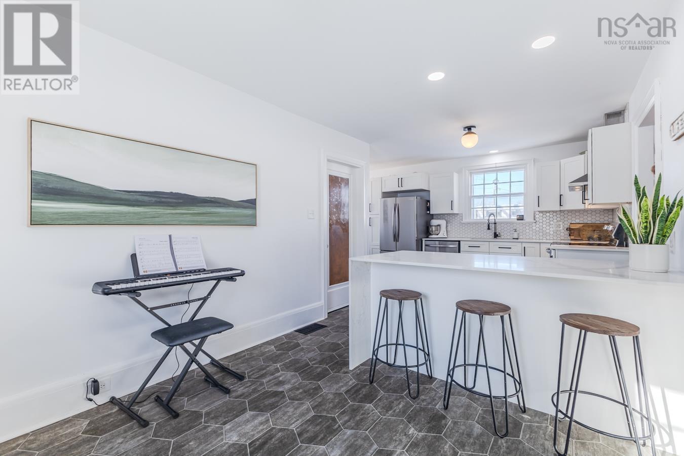 11 Smith Avenue, Truro, Nova Scotia  B2N 1C2 - Photo 13 - 202601791