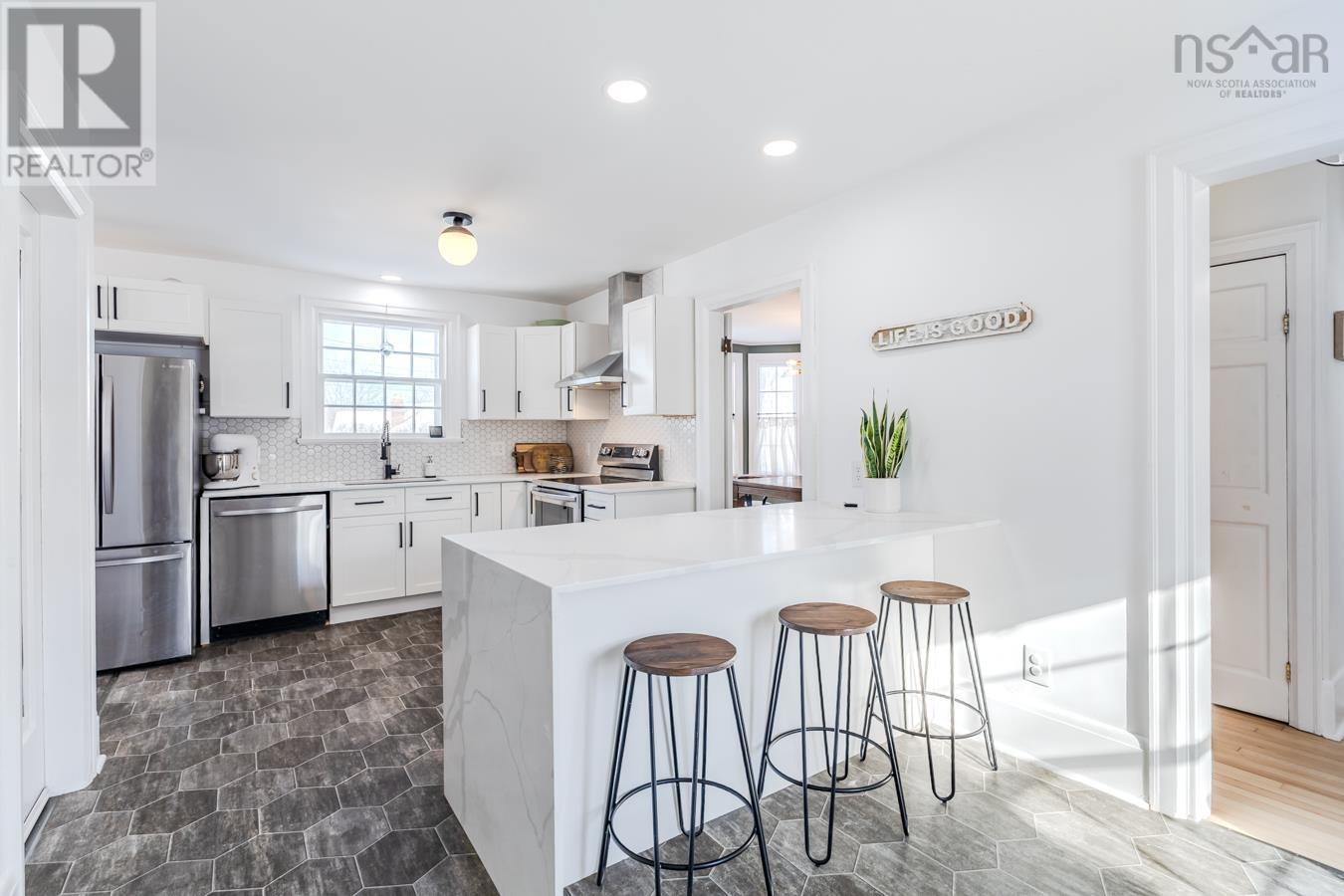 11 Smith Avenue, Truro, Nova Scotia  B2N 1C2 - Photo 14 - 202601791