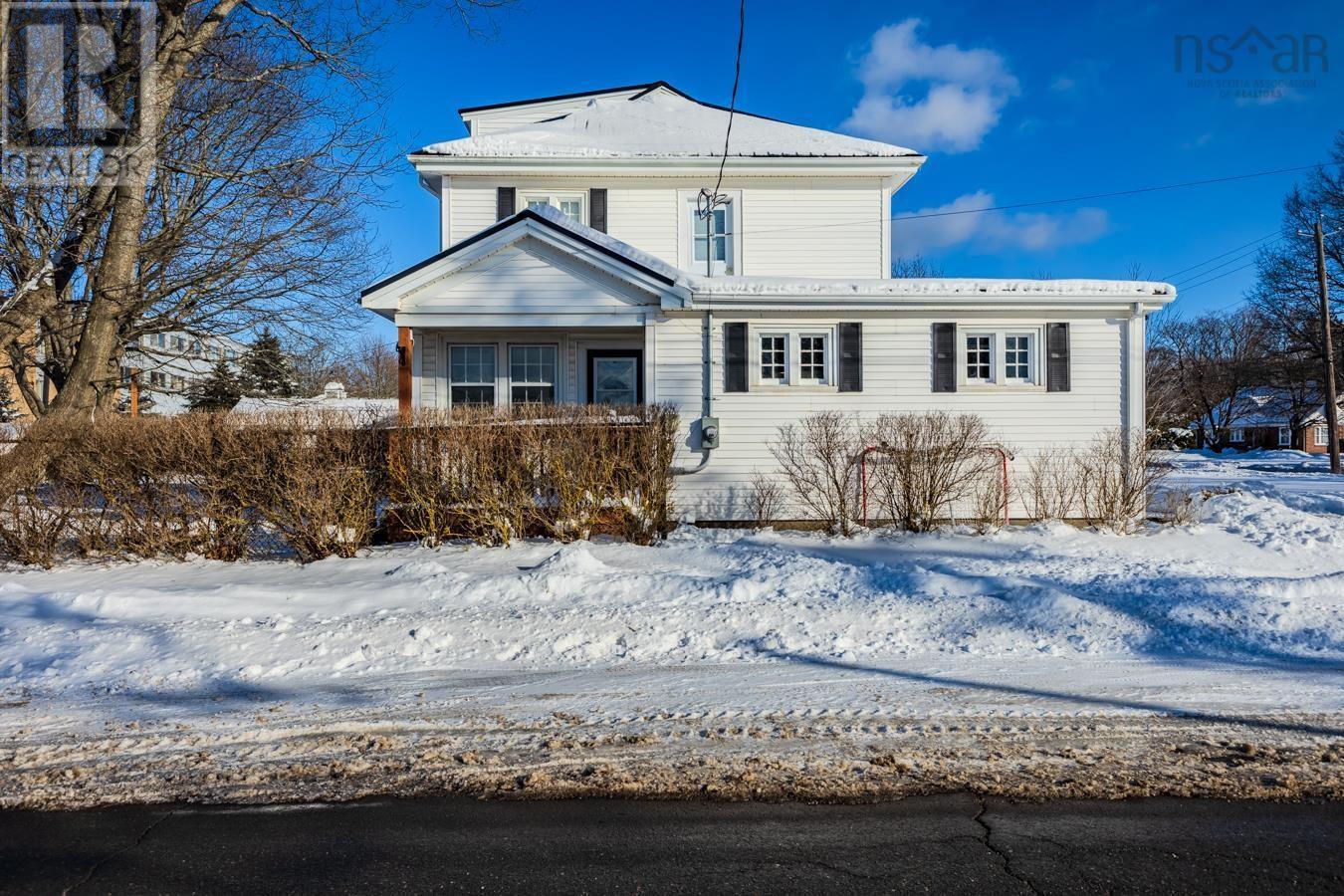 11 Smith Avenue, Truro, Nova Scotia  B2N 1C2 - Photo 50 - 202601791