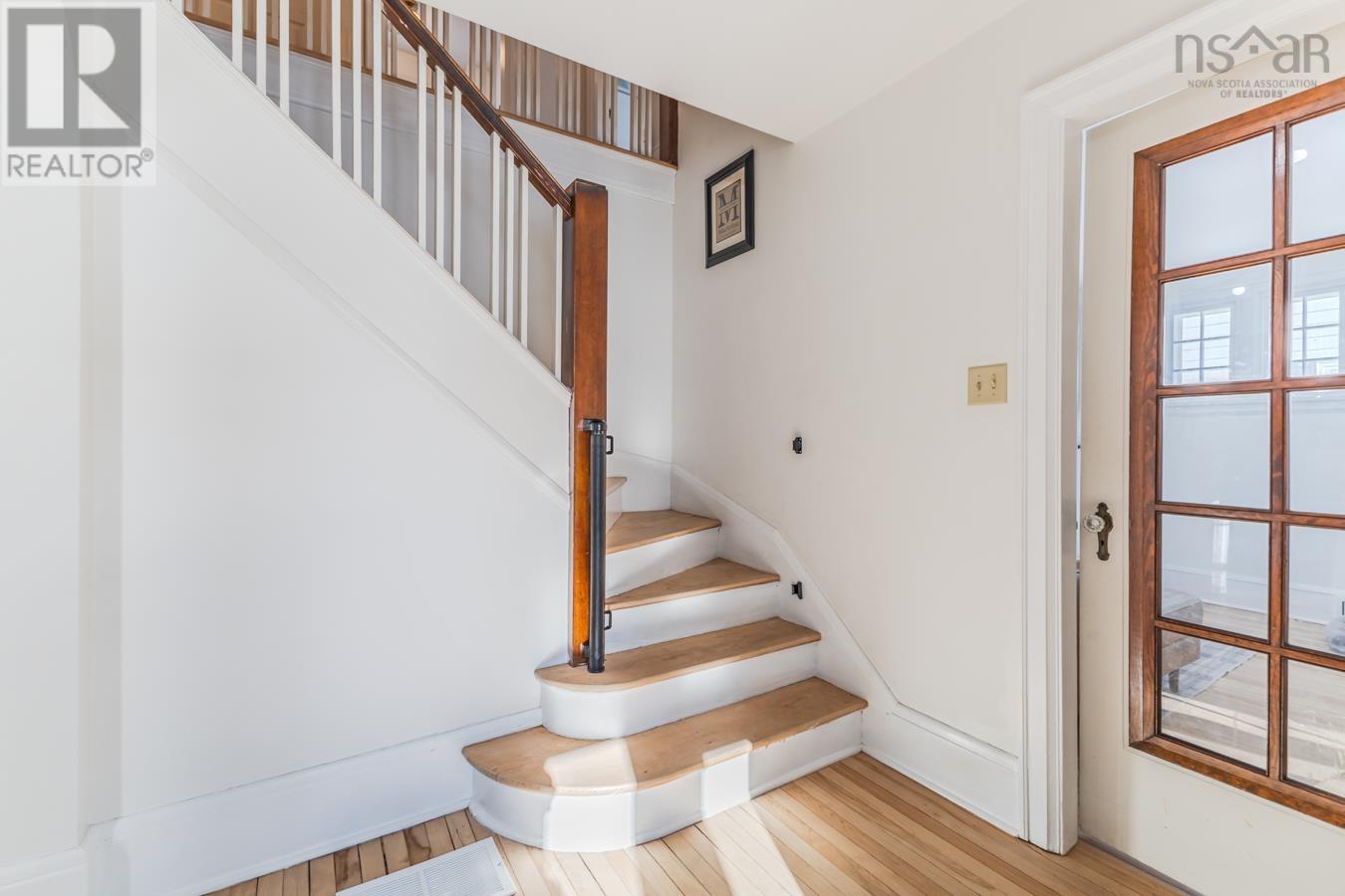 11 Smith Avenue, Truro, Nova Scotia  B2N 1C2 - Photo 9 - 202601791